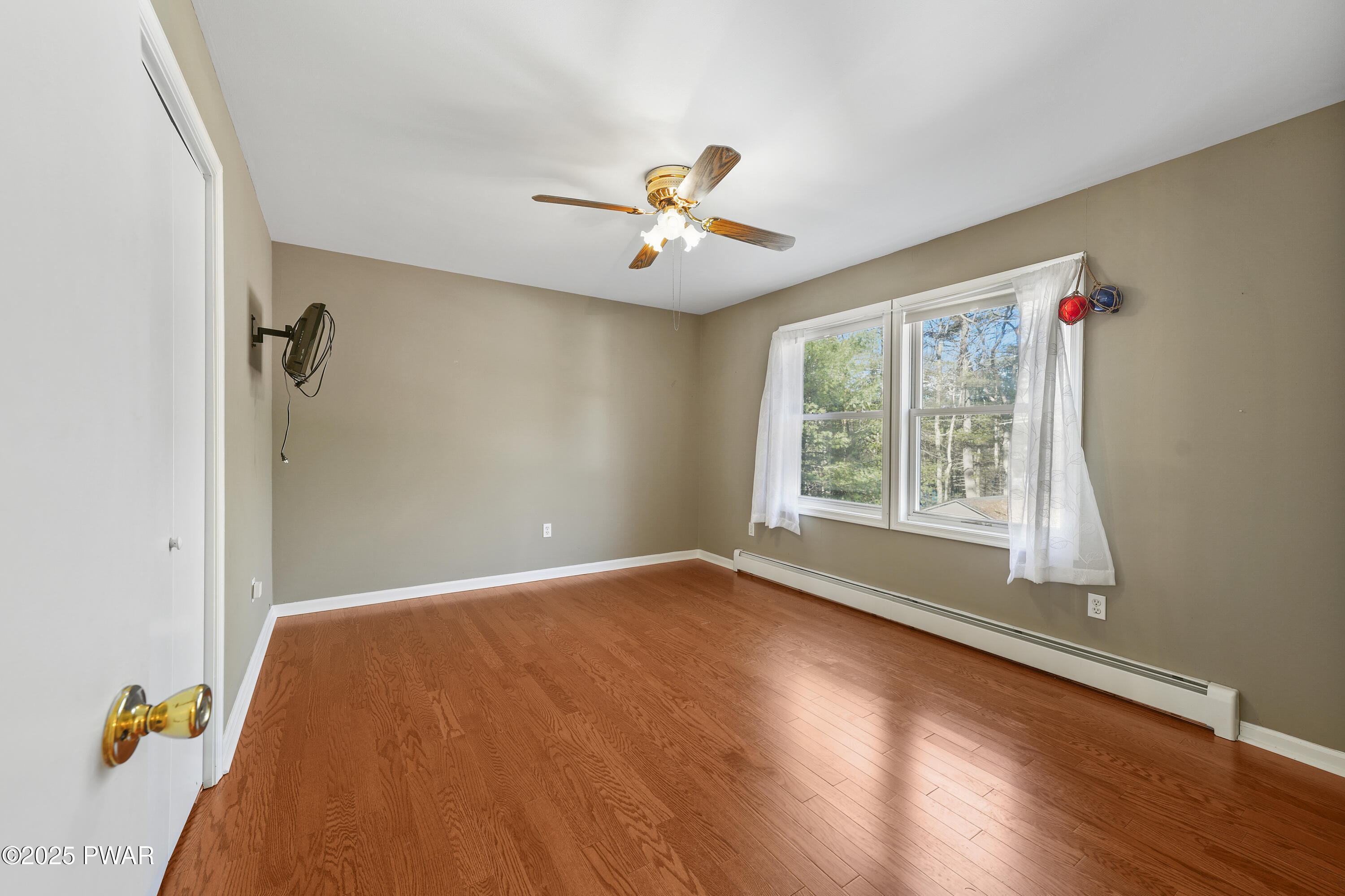 631 Silver Lake Road, Dingmans Ferry, Pennsylvania image 13