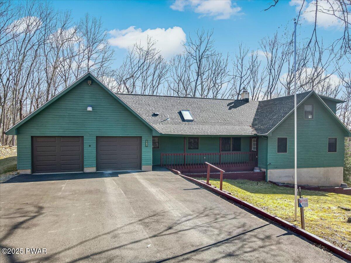 143 Stone Drive, Hawley, Pennsylvania image 2