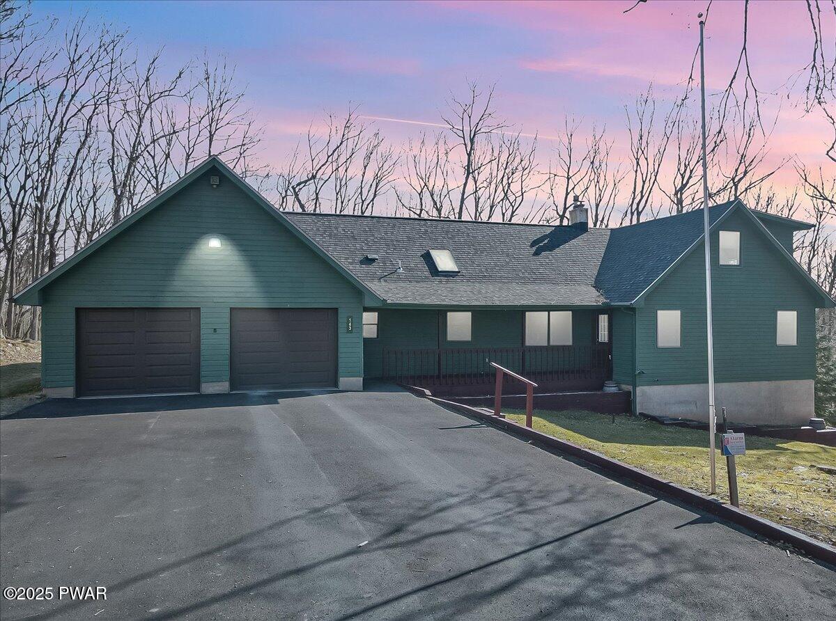 143 Stone Drive, Hawley, Pennsylvania image 1