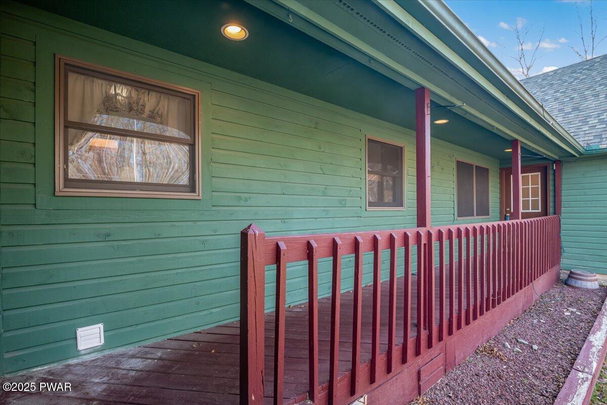 143 Stone Drive, Hawley, Pennsylvania image 9