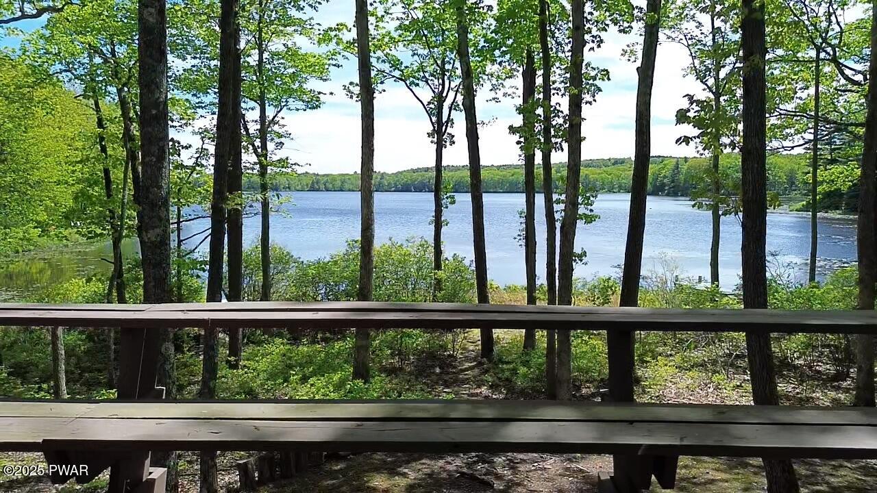 Hawley, Pennsylvania 18428, United States, 4 Bedrooms Bedrooms, ,2 BathroomsBathrooms,Residential,Active,122972