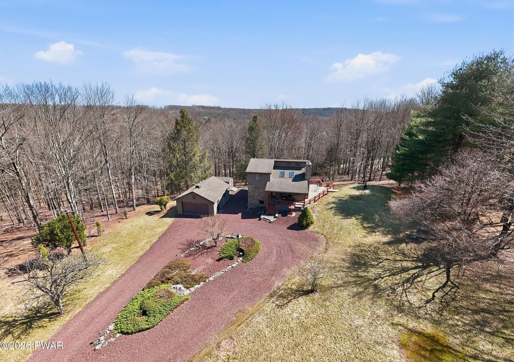 Photo of 16 Squirrel Mew, Lake Ariel, PA 18436 (MLS # PW260726)