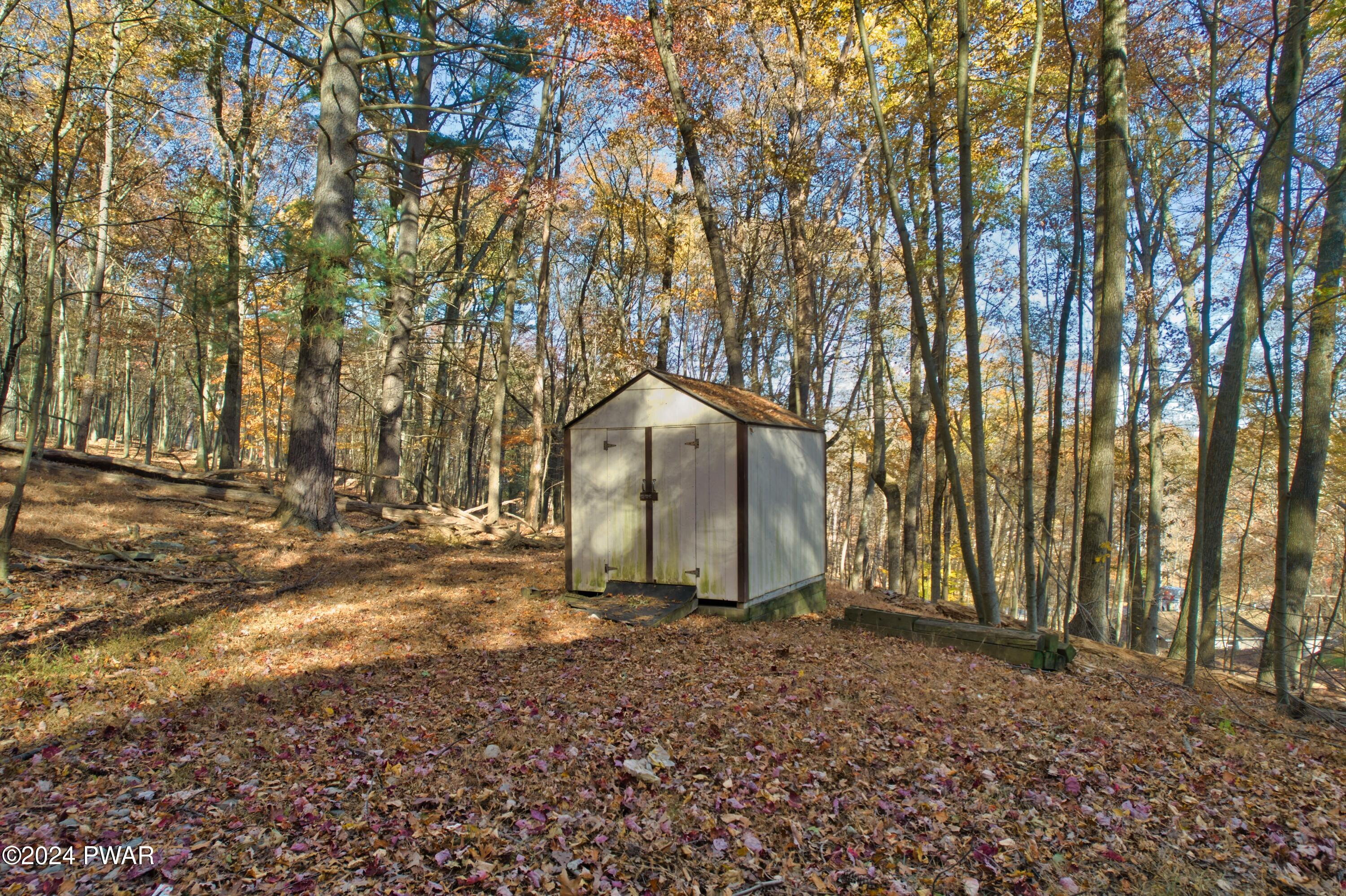 117 Swallow Circle, Bushkill, Pennsylvania image 8