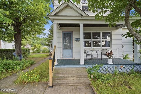 Homes For Sale - 1803 Ross Avenue<br/> Scranton, PA 18509