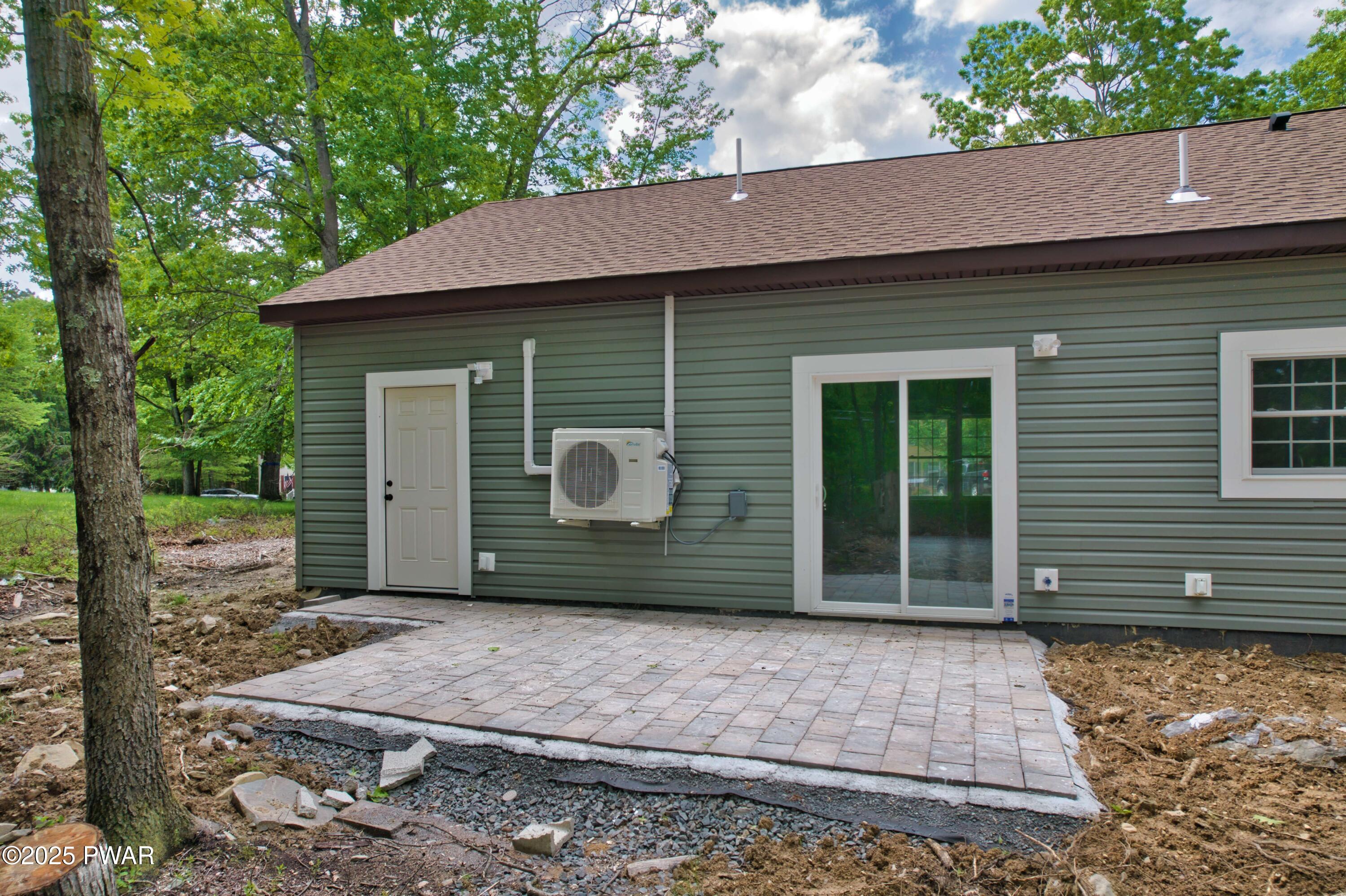 209 Bindale Road, Tamiment, Pennsylvania image 26