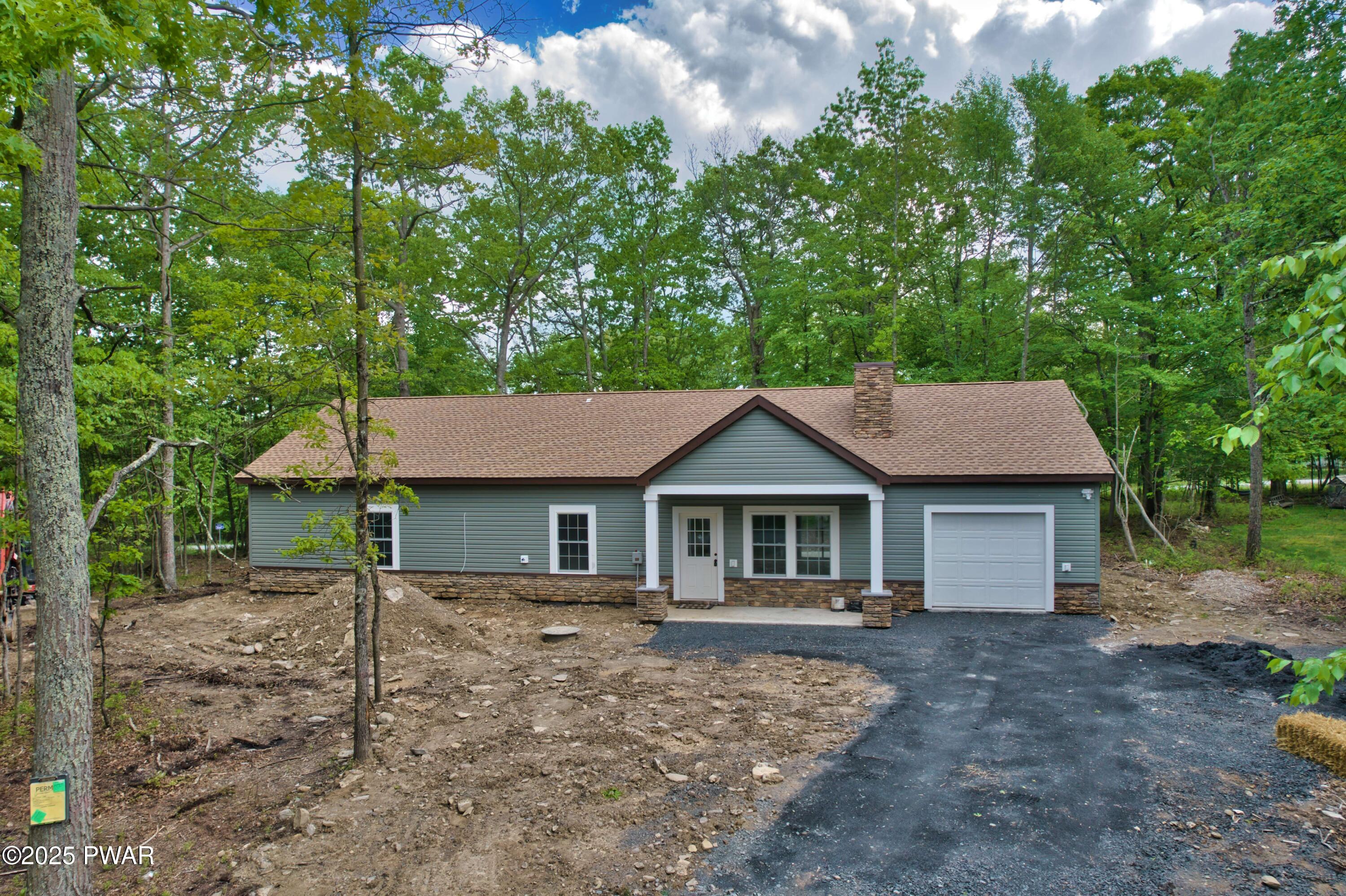 209 Bindale Road, Tamiment, Pennsylvania image 24