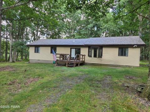 Homes For Sale - 105 Floyd Court<br/> Milford, PA 18337
