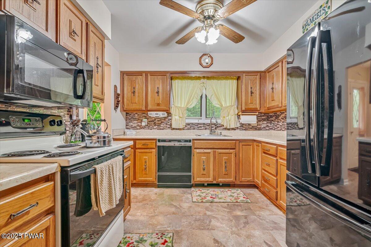 106 Snapdragon Court, Milford, Pennsylvania image 5