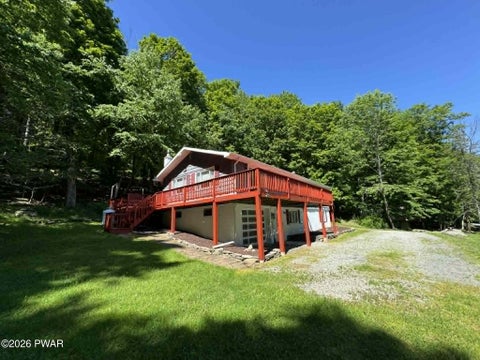 Homes For Sale - 152 W Shore Drive<br/> Hawley, PA 18428