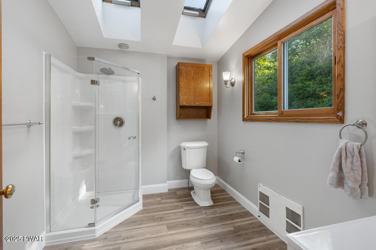 237 Woodtown Road, Shohola, Pennsylvania image 10