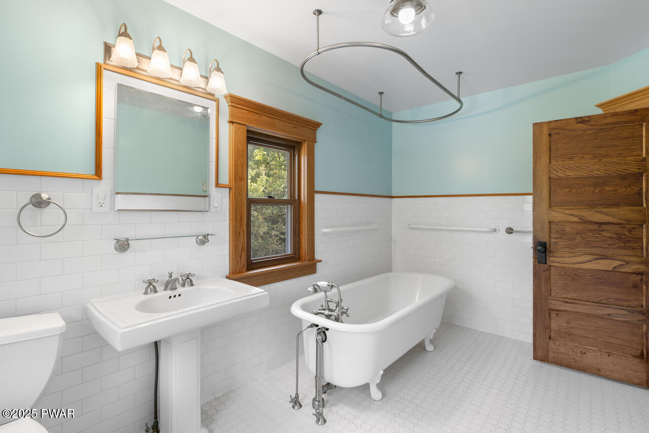 237 Woodtown Road, Shohola, Pennsylvania image 26