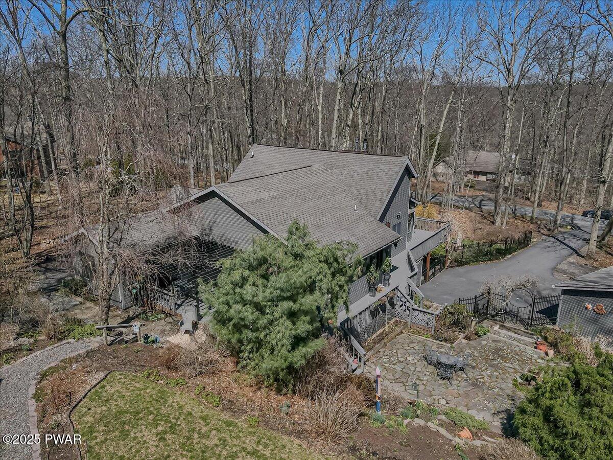 141 Cove Point Circle, Lakeville, Pennsylvania image 50