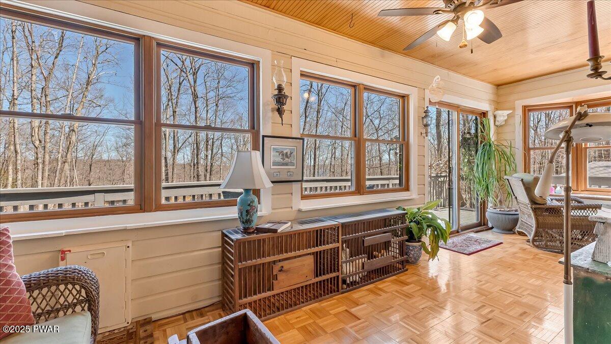 141 Cove Point Circle, Lakeville, Pennsylvania image 25