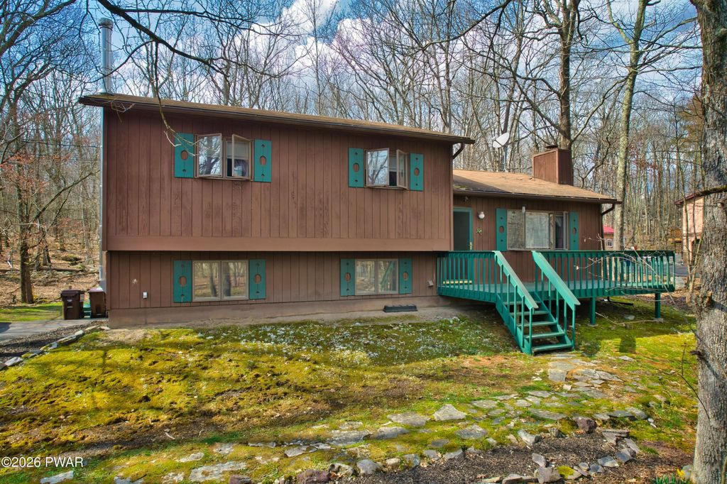 Photo of 162 Wild Meadow Drive, Milford, PA 18337 (MLS # PW260989)