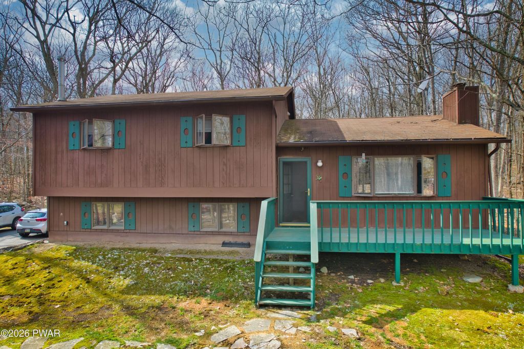 Photo of 162 Wild Meadow Drive, Milford, PA 18337 (MLS # PW260989)