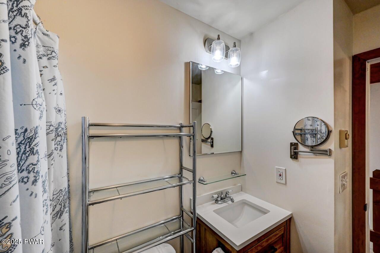105 Chestnut Court, Lackawaxen, Pennsylvania image 47