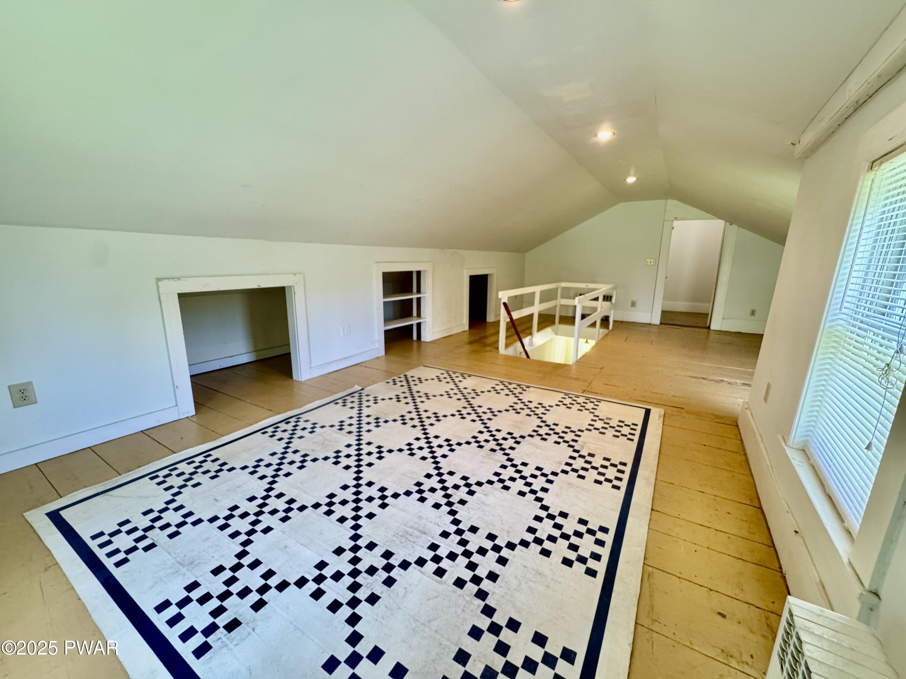 962 Creek Drive, Prompton, Pennsylvania image 50