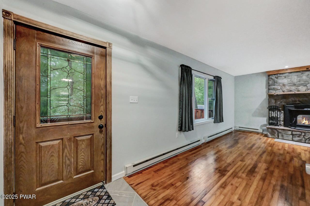 120 Outer Drive, Dingmans Ferry, Pennsylvania image 6