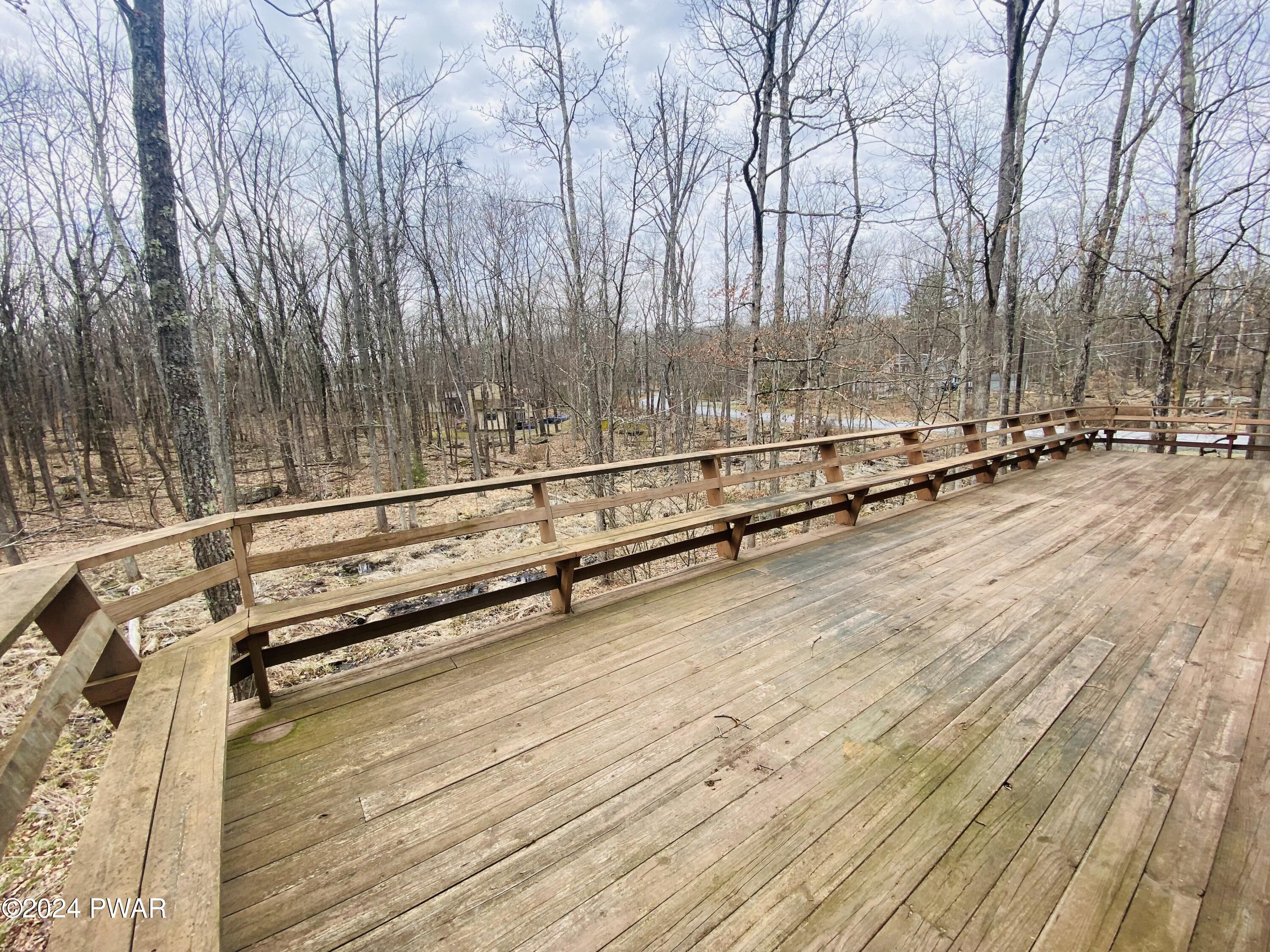 Lords Valley, Pennsylvania 18428, United States, 3 Bedrooms Bedrooms, ,2 BathroomsBathrooms,Residential,Pending,62227