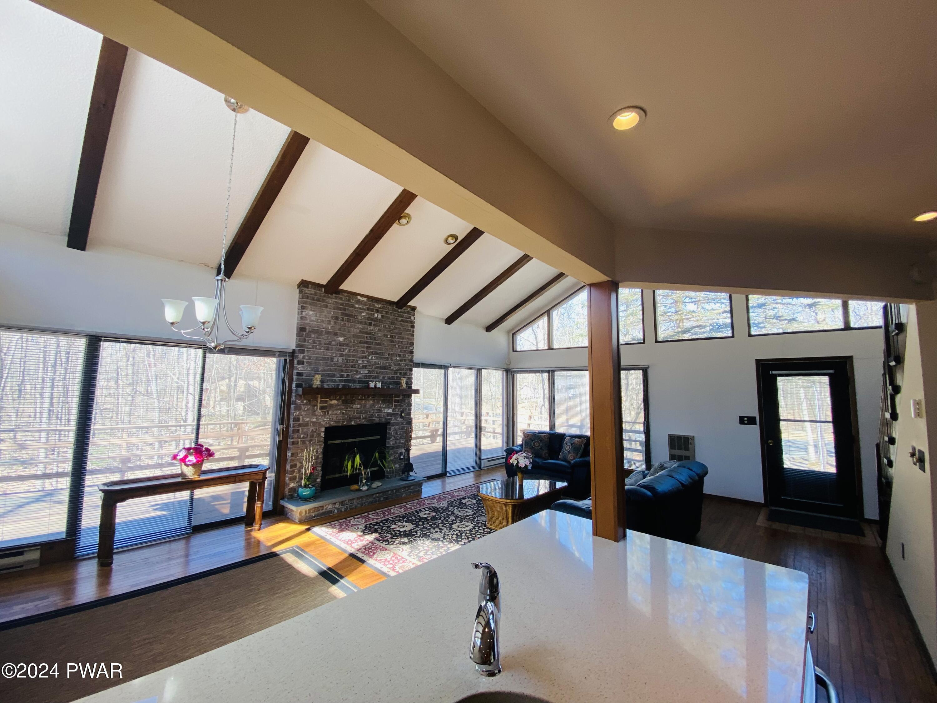 Lords Valley, Pennsylvania 18428, United States, 3 Bedrooms Bedrooms, ,2 BathroomsBathrooms,Residential,Pending,62227