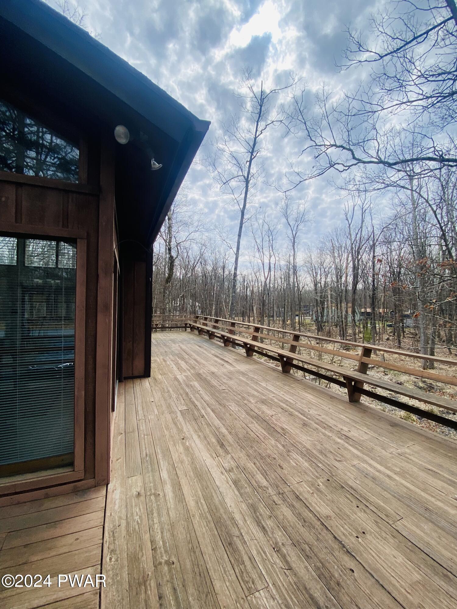 Lords Valley, Pennsylvania 18428, United States, 3 Bedrooms Bedrooms, ,2 BathroomsBathrooms,Residential,Pending,62227