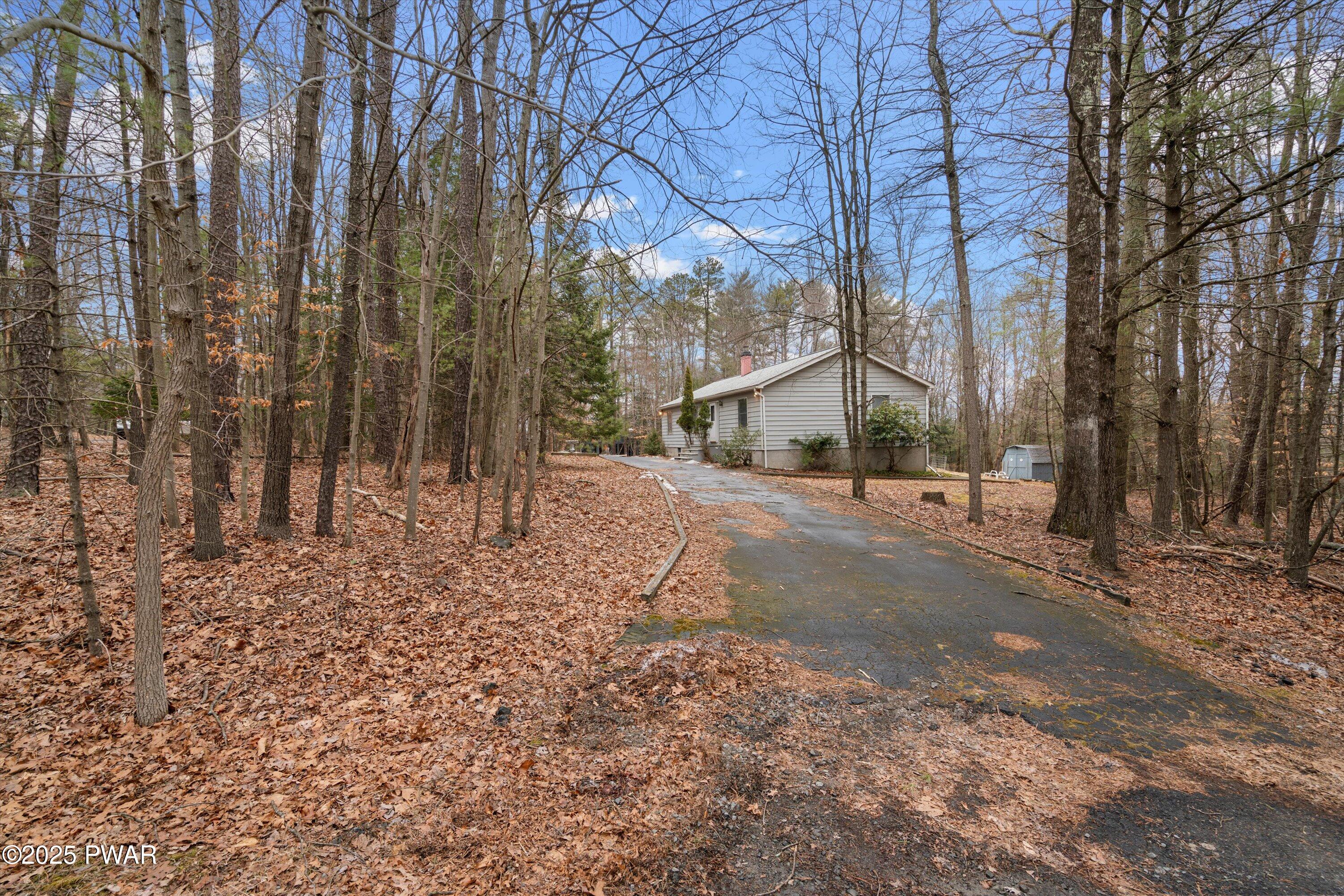 107 Pleasant Lane, Milford, Pennsylvania image 5