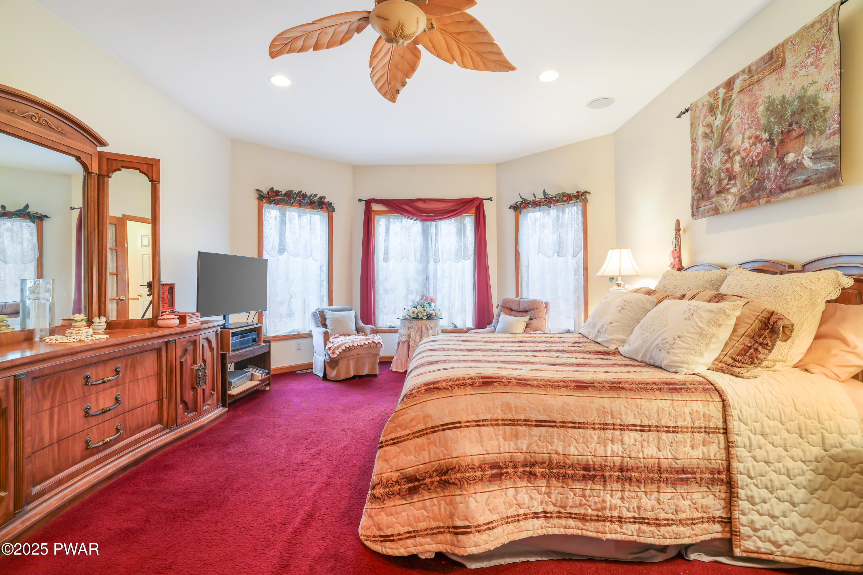 1085 Dewberry Drive, Hawley, Pennsylvania image 32