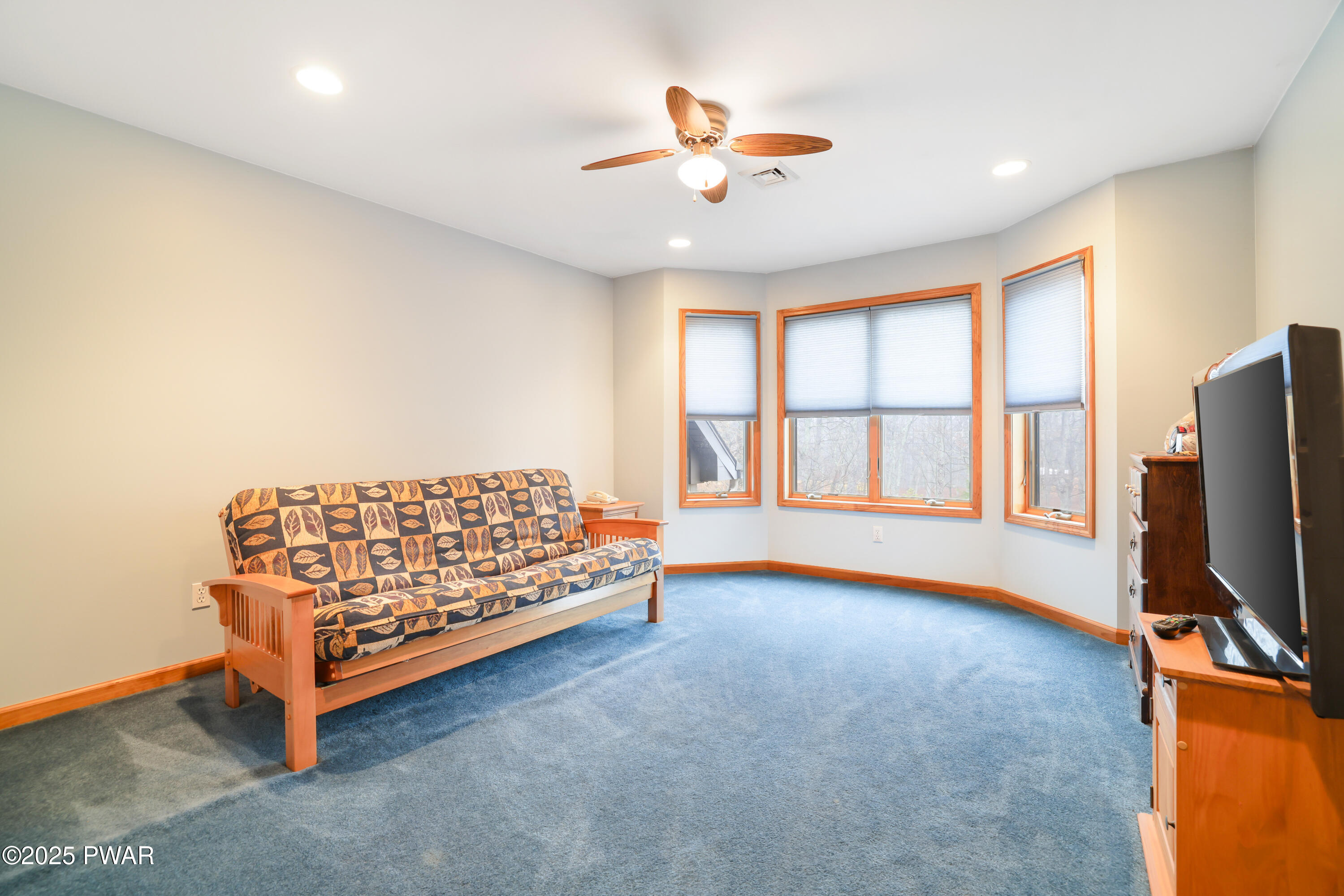 1085 Dewberry Drive, Hawley, Pennsylvania image 38