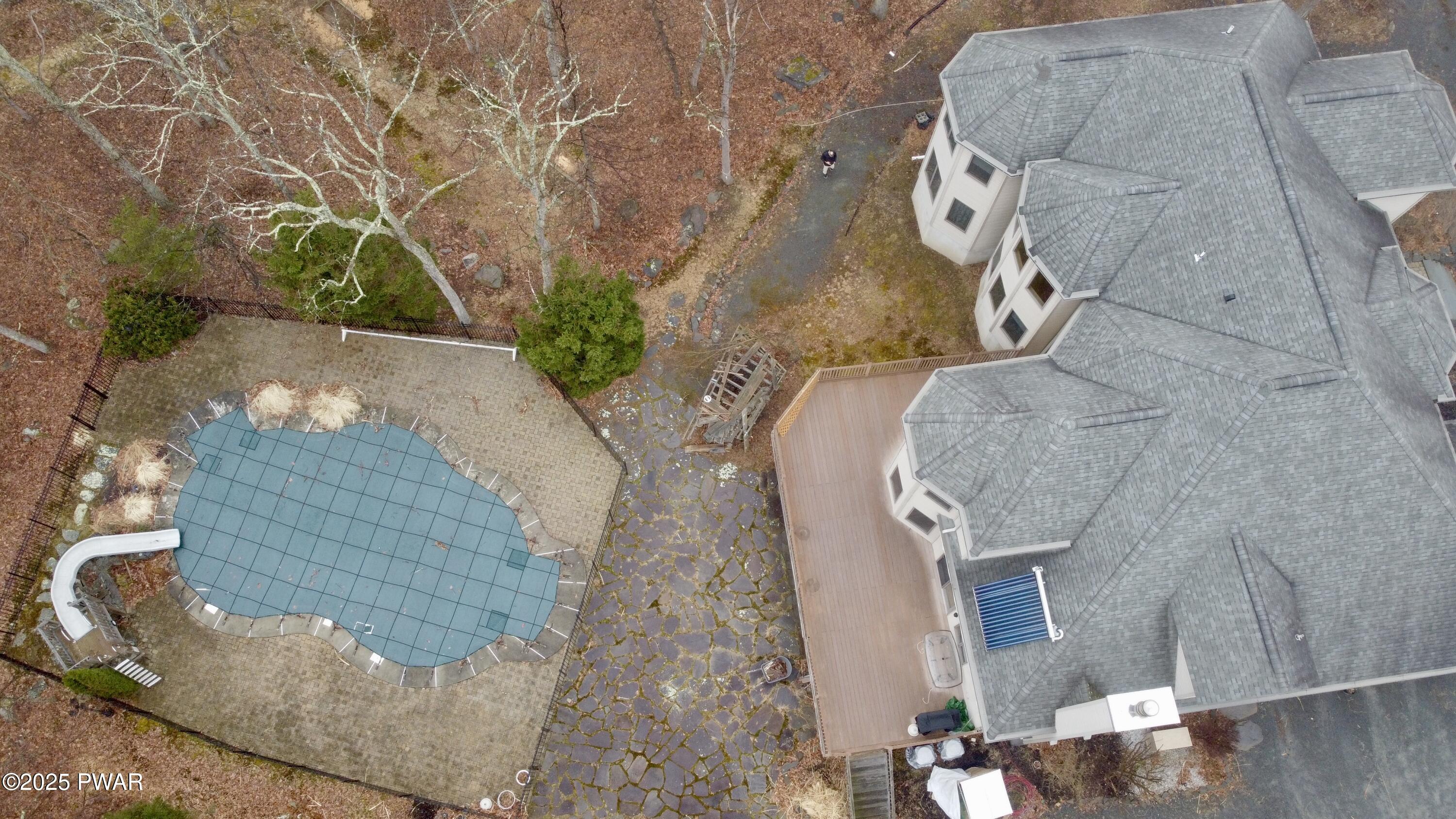 Hawley, Pennsylvania 18428, United States, 5 Bedrooms Bedrooms, ,6 BathroomsBathrooms,Residential,Active,97853