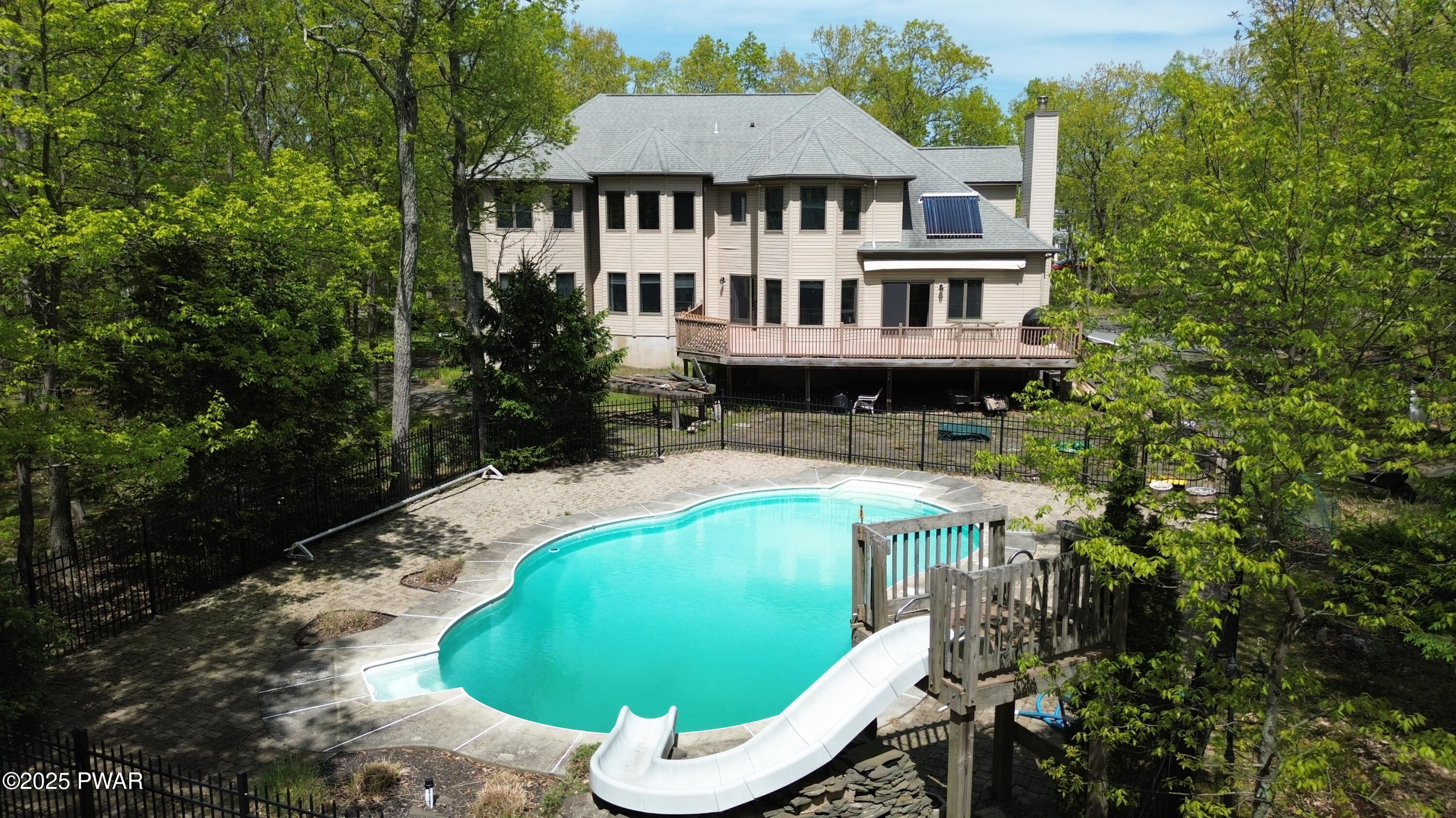 1085 Dewberry Drive, Hawley, Pennsylvania image 6