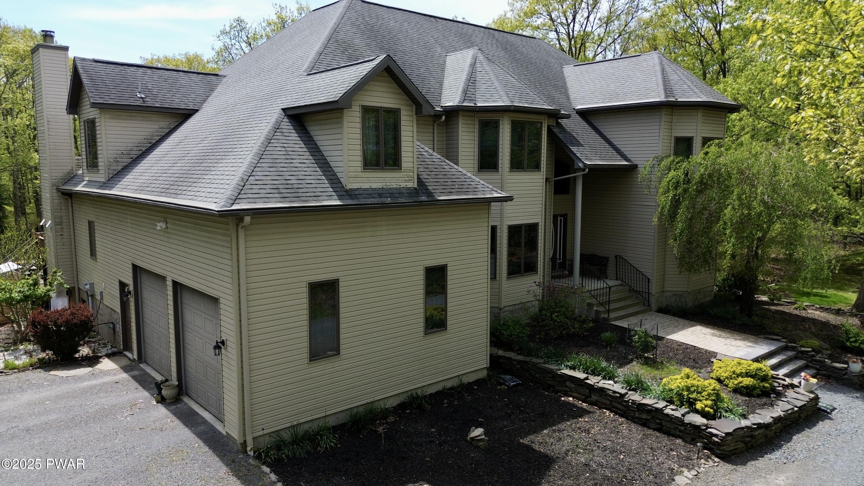 1085 Dewberry Drive, Hawley, Pennsylvania image 5