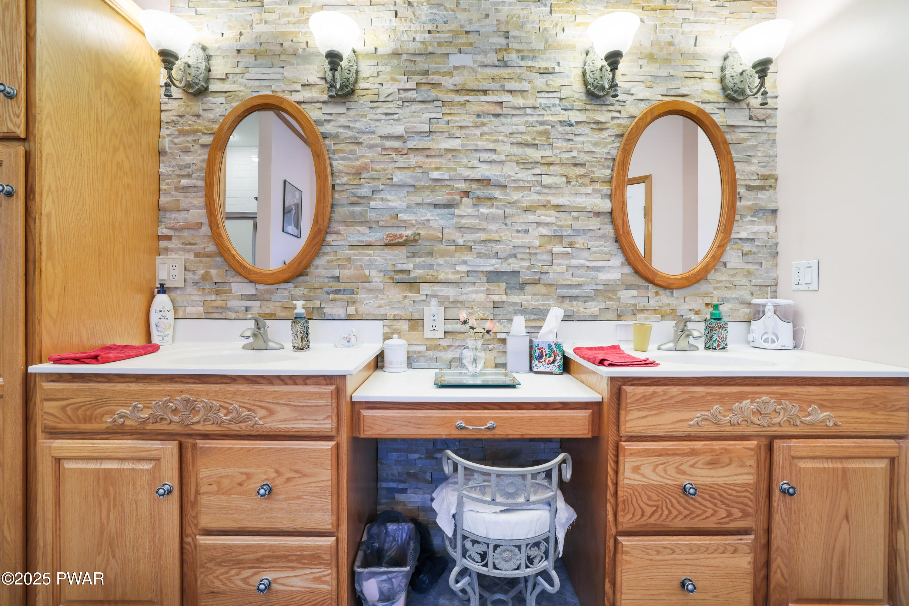 1085 Dewberry Drive, Hawley, Pennsylvania image 37