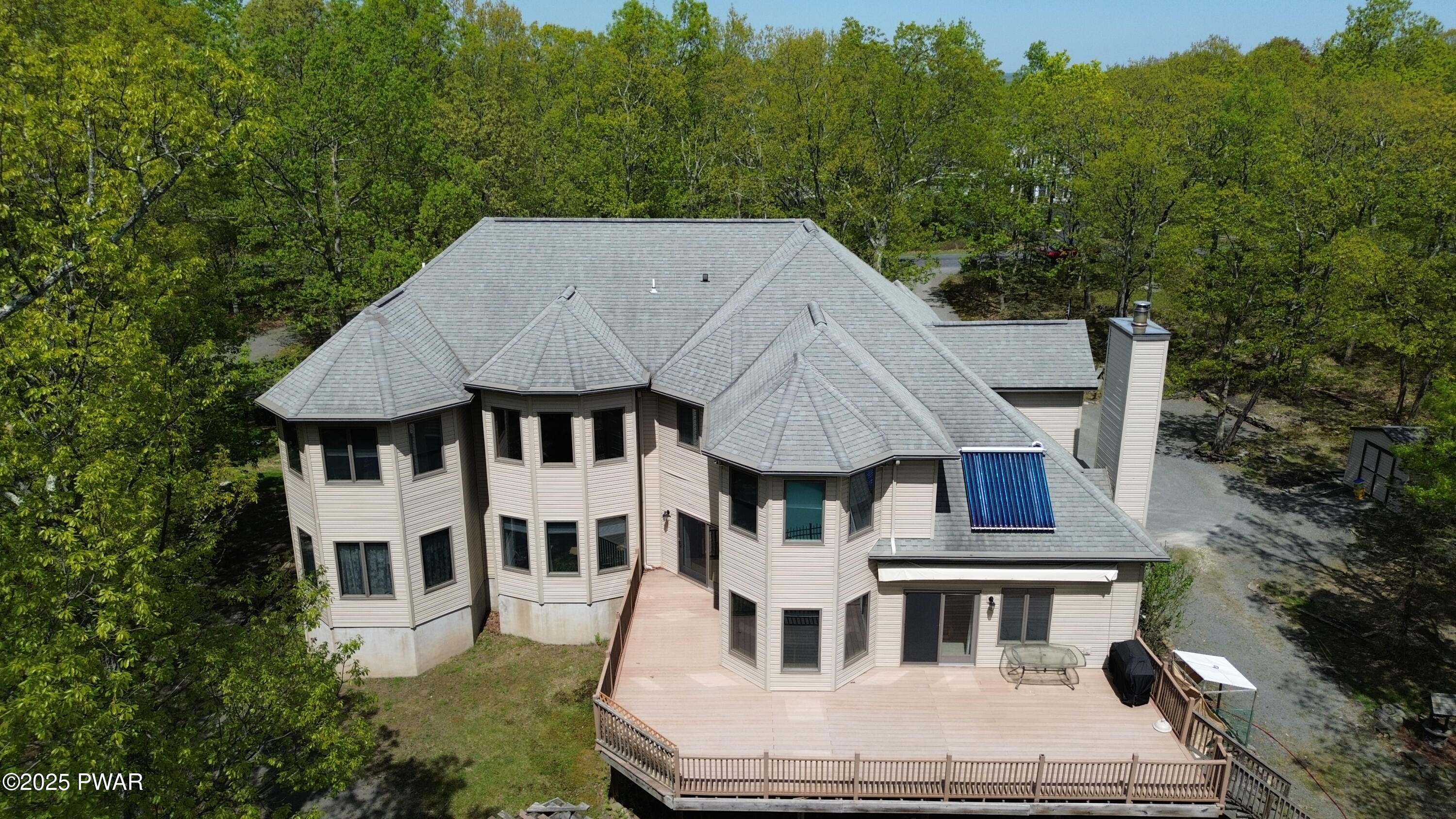 1085 Dewberry Drive, Hawley, Pennsylvania image 7