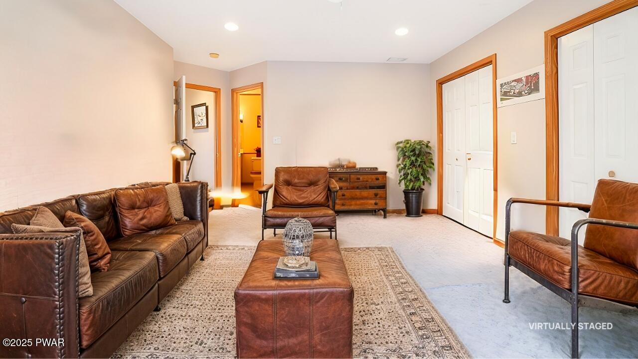 1085 Dewberry Drive, Hawley, Pennsylvania image 36