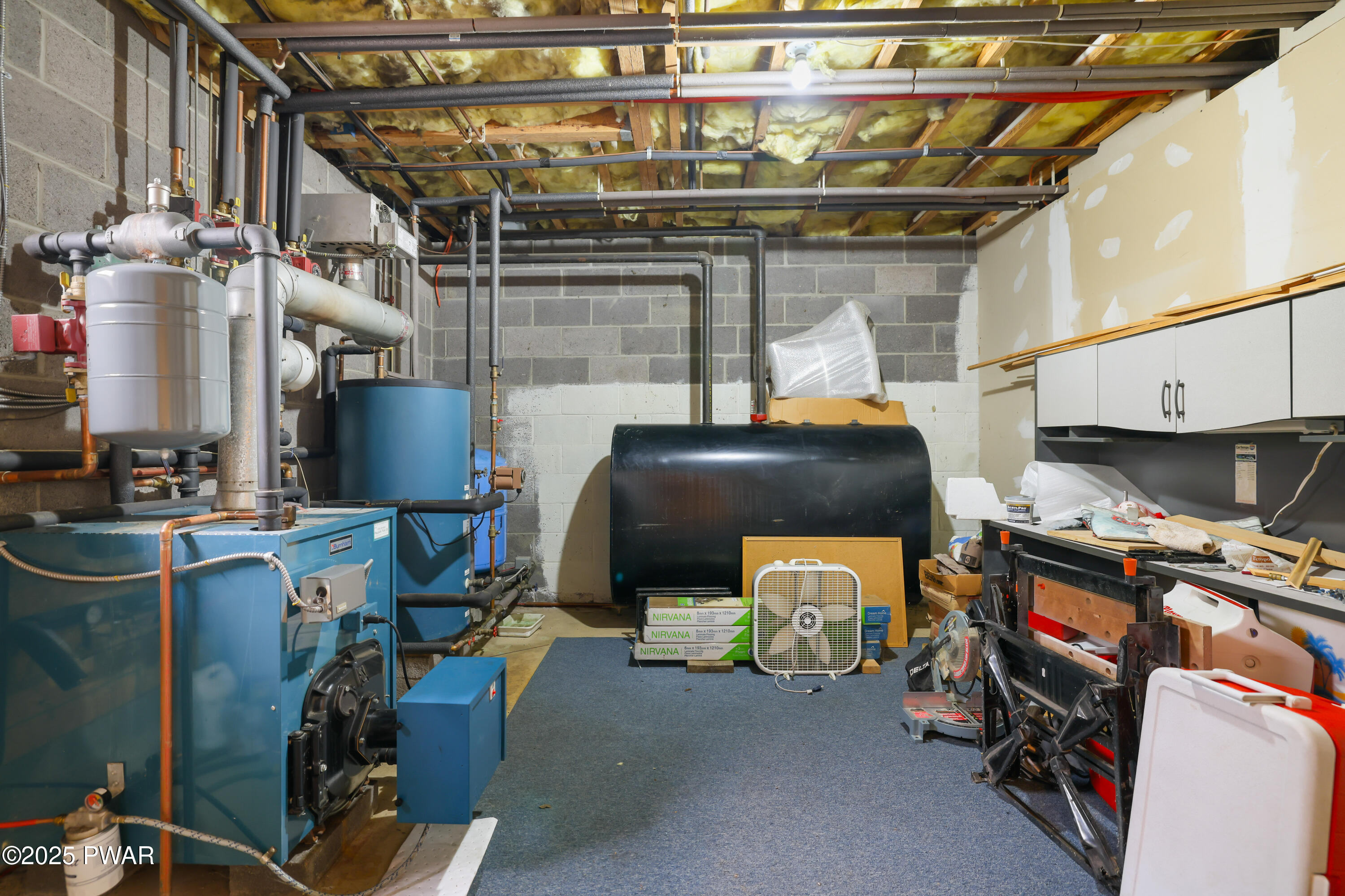 Hawley, Pennsylvania 18428, United States, 5 Bedrooms Bedrooms, ,6 BathroomsBathrooms,Residential,Active,97853