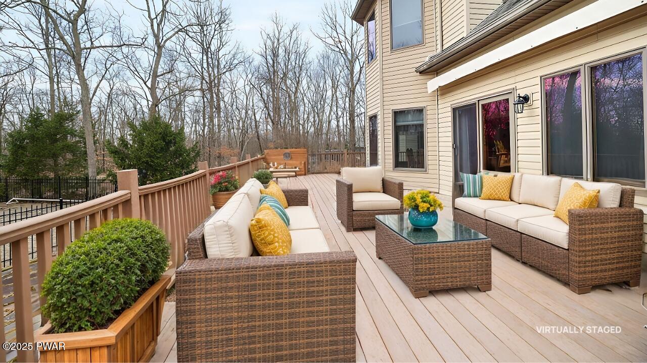 1085 Dewberry Drive, Hawley, Pennsylvania image 10
