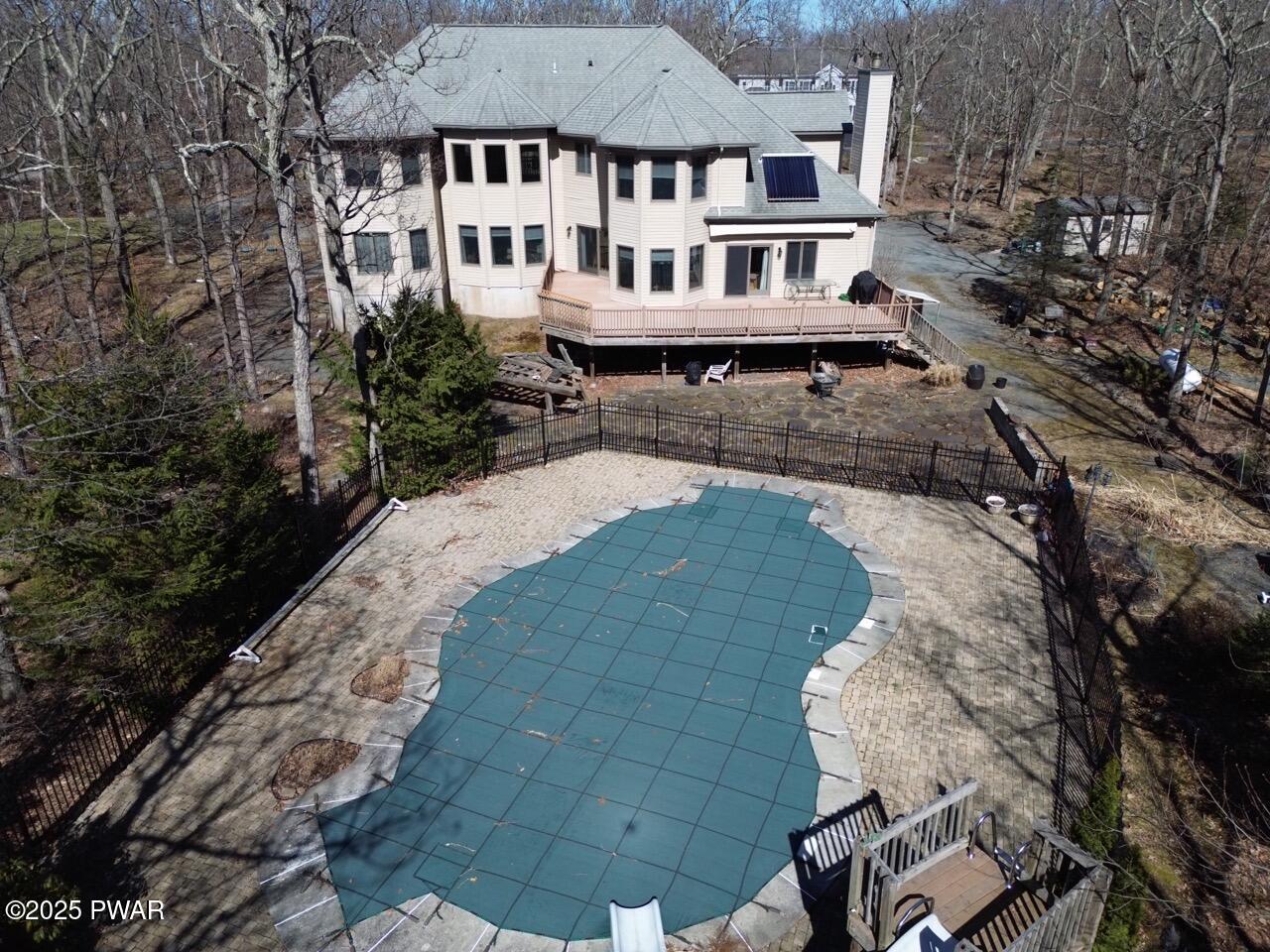 1085 Dewberry Drive, Hawley, Pennsylvania image 6