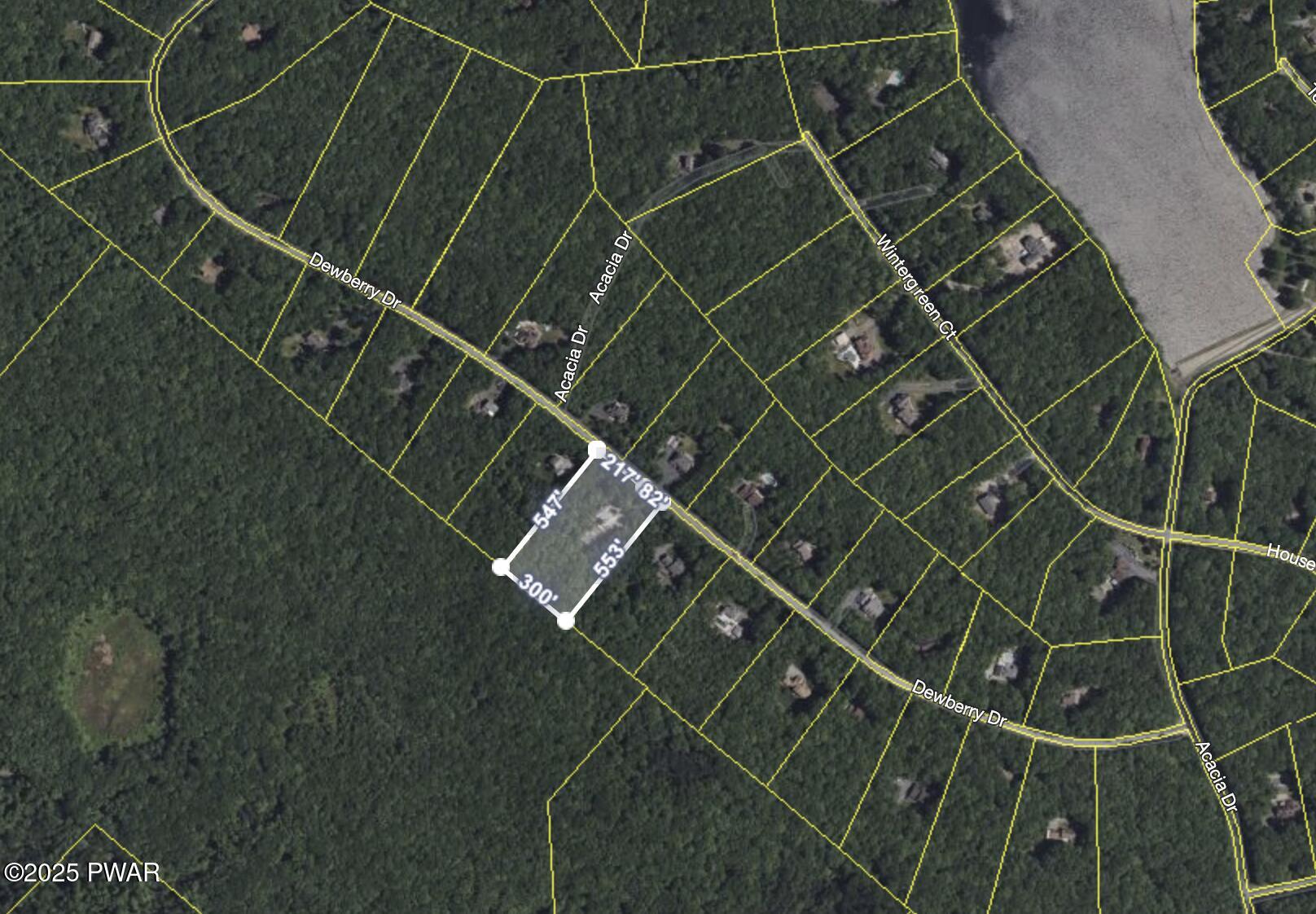 Hawley, Pennsylvania 18428, United States, 5 Bedrooms Bedrooms, ,6 BathroomsBathrooms,Residential,Active,97853