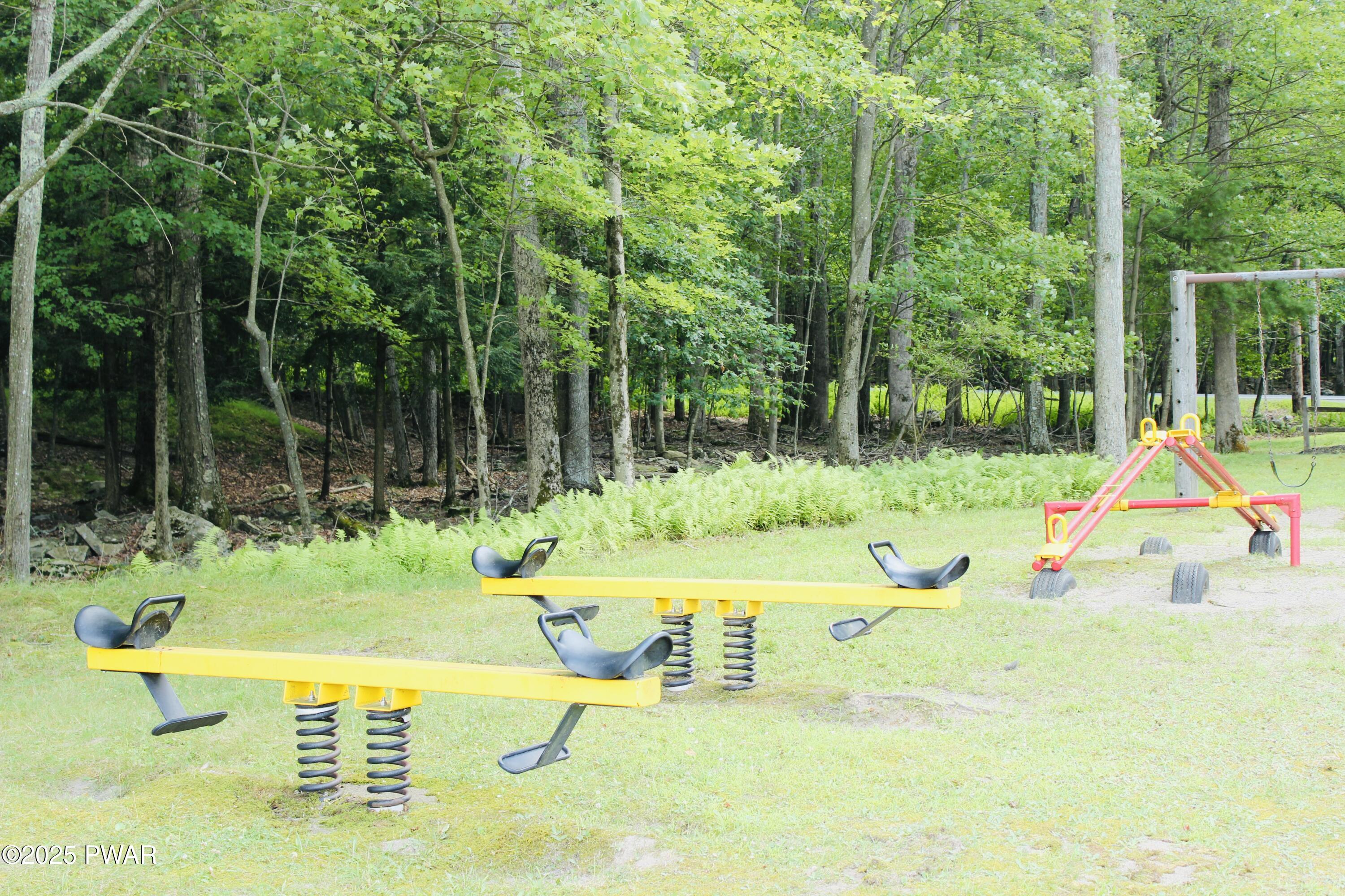 Milford, Pennsylvania 18337, United States, 3 Bedrooms Bedrooms, ,3 BathroomsBathrooms,Residential,Active,182043