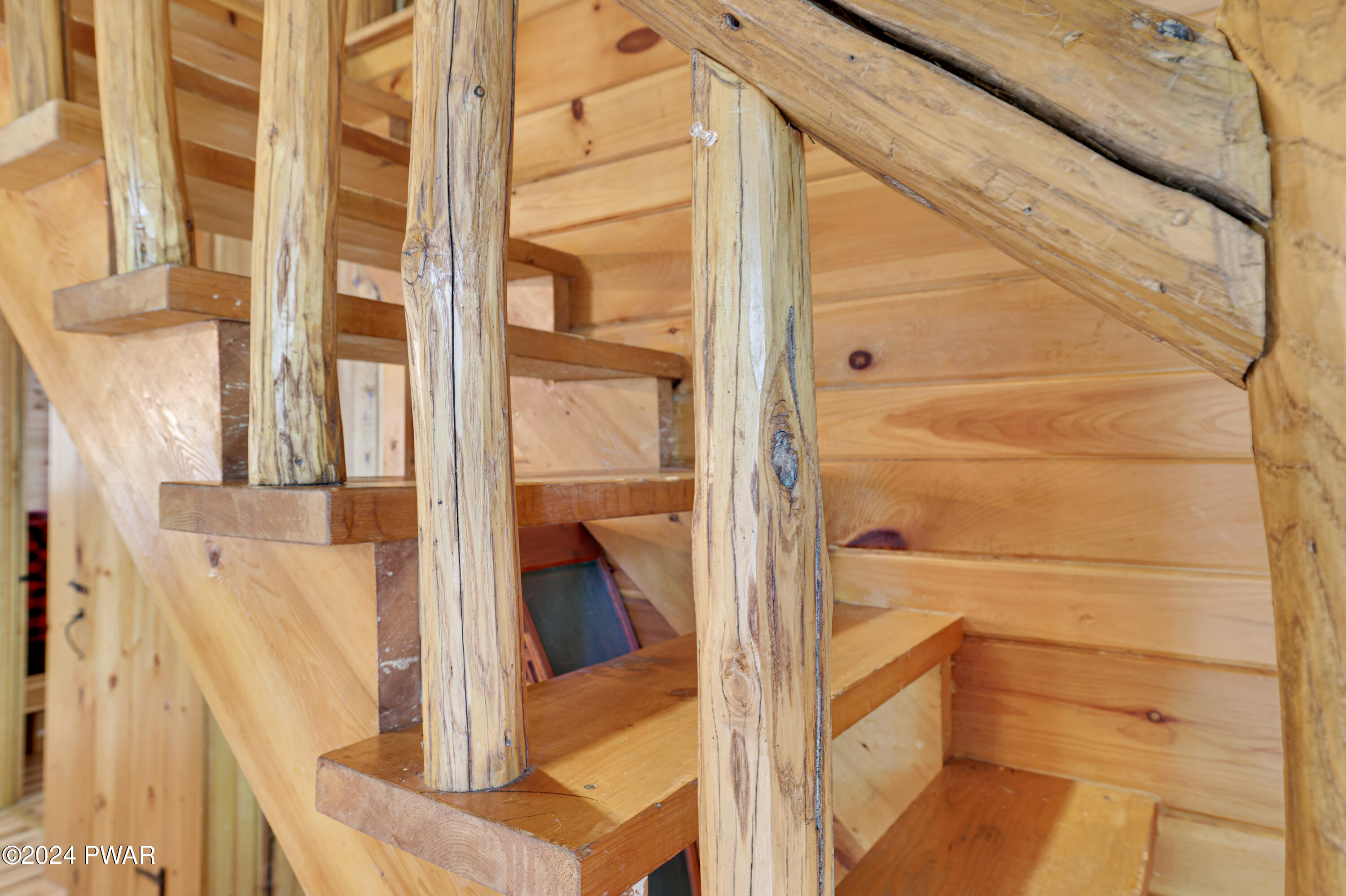 Paupack, Pennsylvania 18451, United States, 2 Bedrooms Bedrooms, ,1 BathroomBathrooms,Residential,Pending,58289