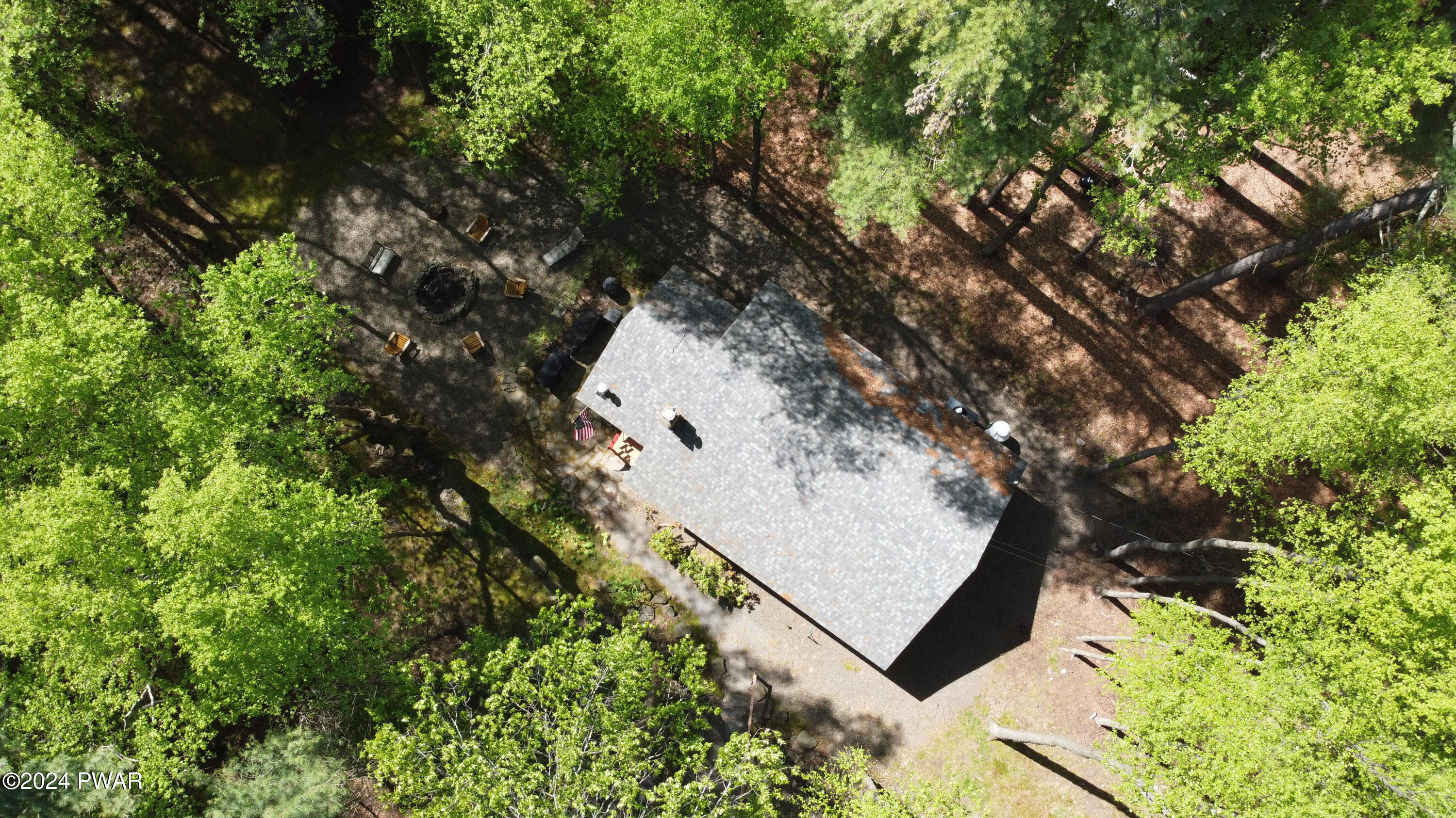 Paupack, Pennsylvania 18451, United States, 2 Bedrooms Bedrooms, ,1 BathroomBathrooms,Residential,Pending,58289