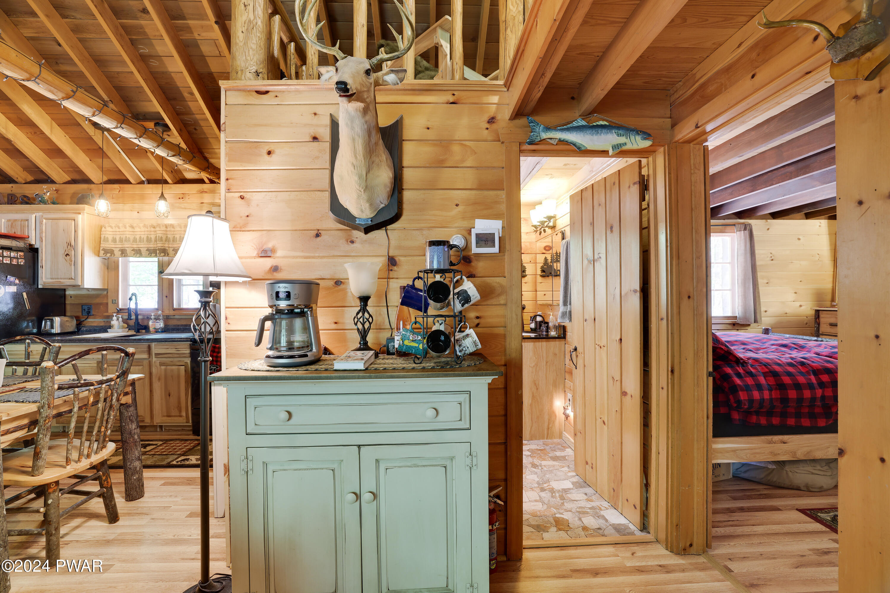 Paupack, Pennsylvania 18451, United States, 2 Bedrooms Bedrooms, ,1 BathroomBathrooms,Residential,Pending,58289