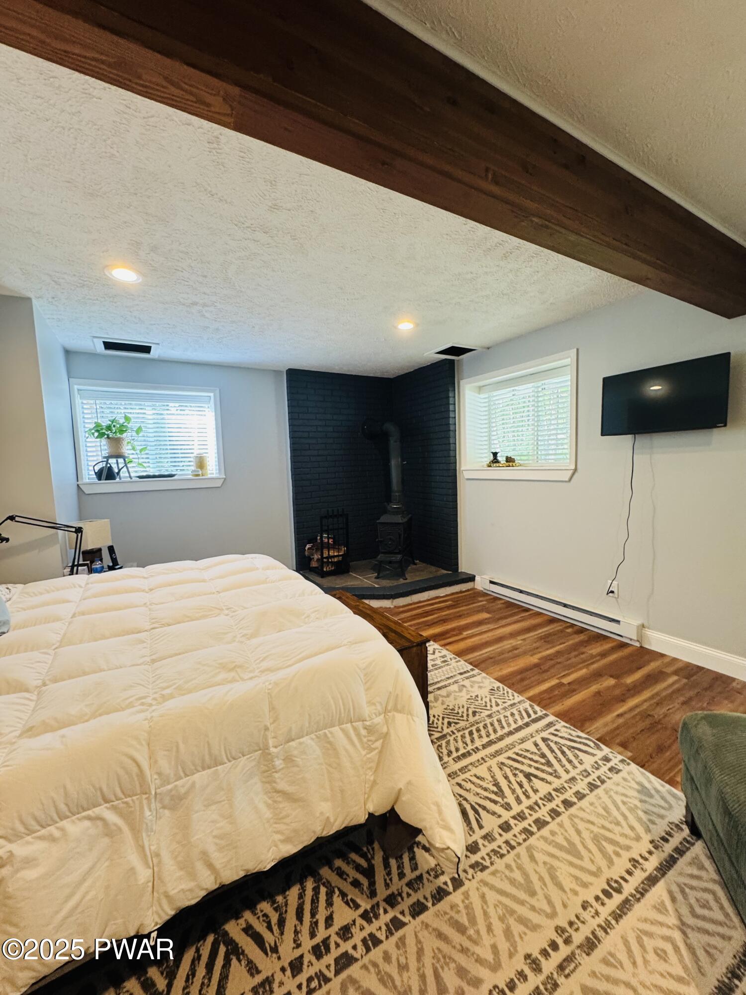 Lords Valley, Pennsylvania 18428, United States, 3 Bedrooms Bedrooms, ,2 BathroomsBathrooms,Residential,Pending,180546