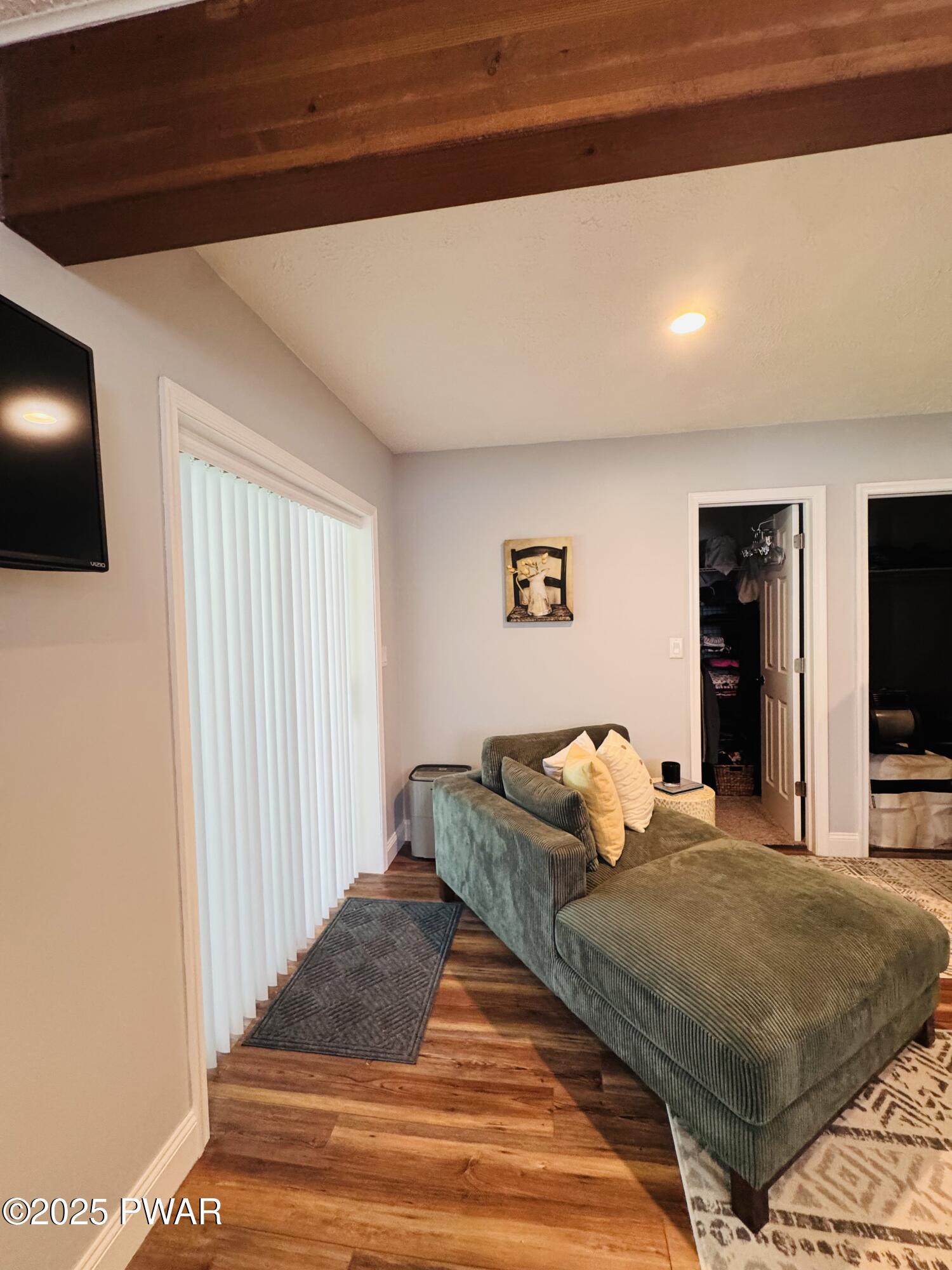 Lords Valley, Pennsylvania 18428, United States, 3 Bedrooms Bedrooms, ,2 BathroomsBathrooms,Residential,Pending,180546