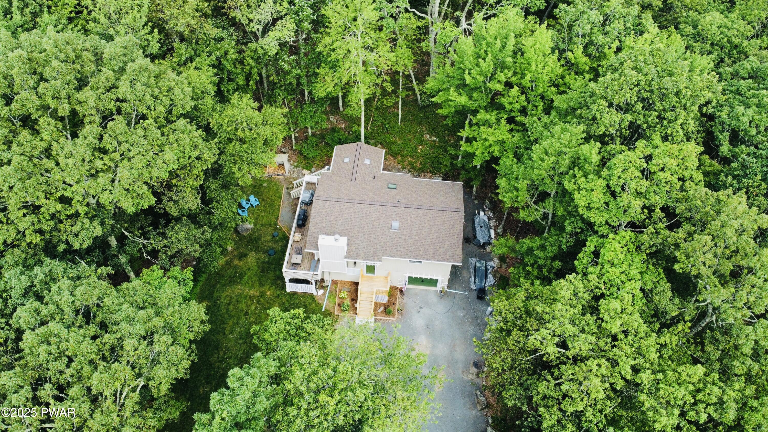 Lords Valley, Pennsylvania 18428, United States, 3 Bedrooms Bedrooms, ,2 BathroomsBathrooms,Residential,Pending,180546