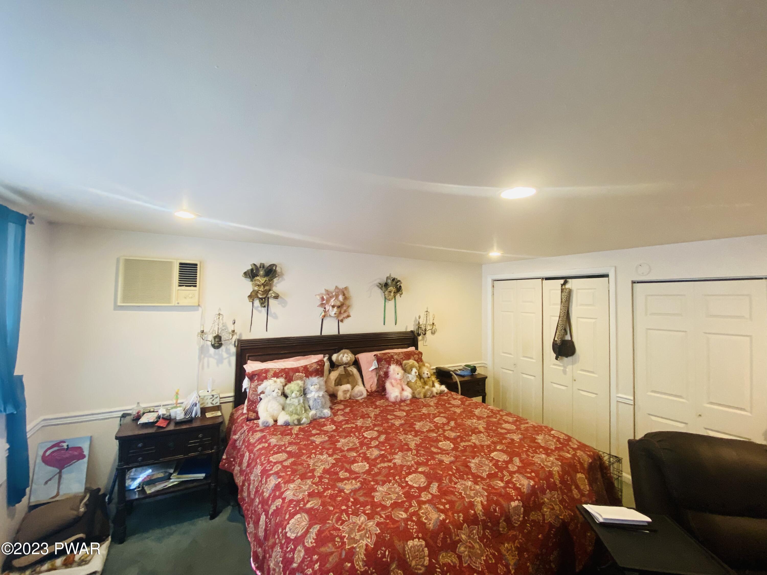 Lords Valley, Pennsylvania 18428, United States, 3 Bedrooms Bedrooms, ,2 BathroomsBathrooms,Residential,Pending,68682