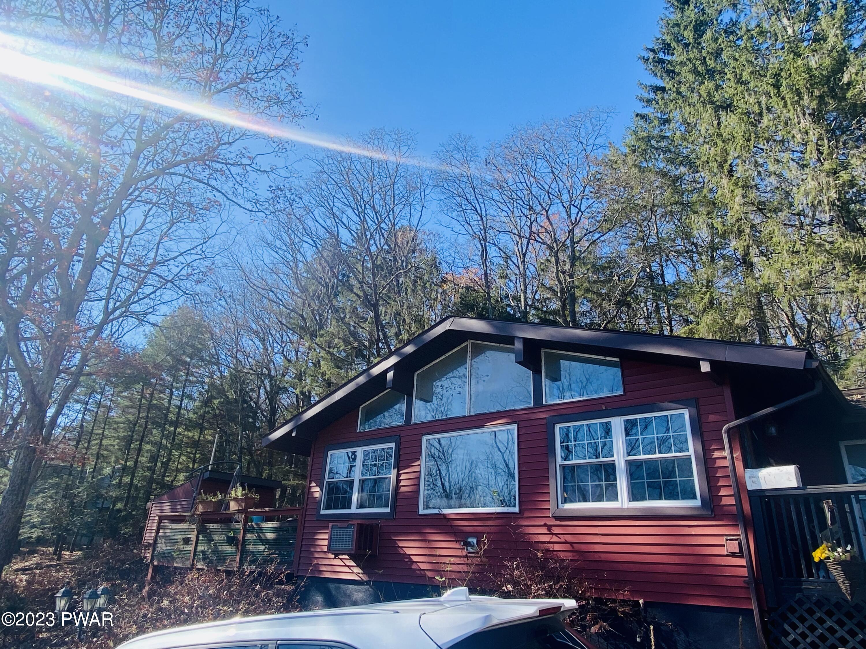 Lords Valley, Pennsylvania 18428, United States, 3 Bedrooms Bedrooms, ,2 BathroomsBathrooms,Residential,Pending,68682