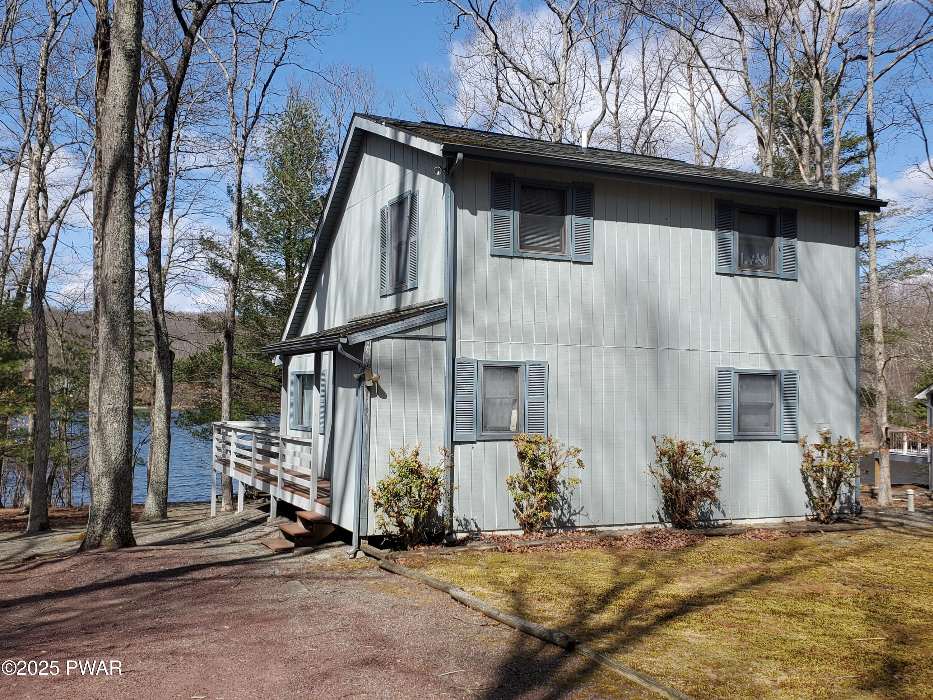 107 Cherry Point Court, Hawley, Pennsylvania image 1