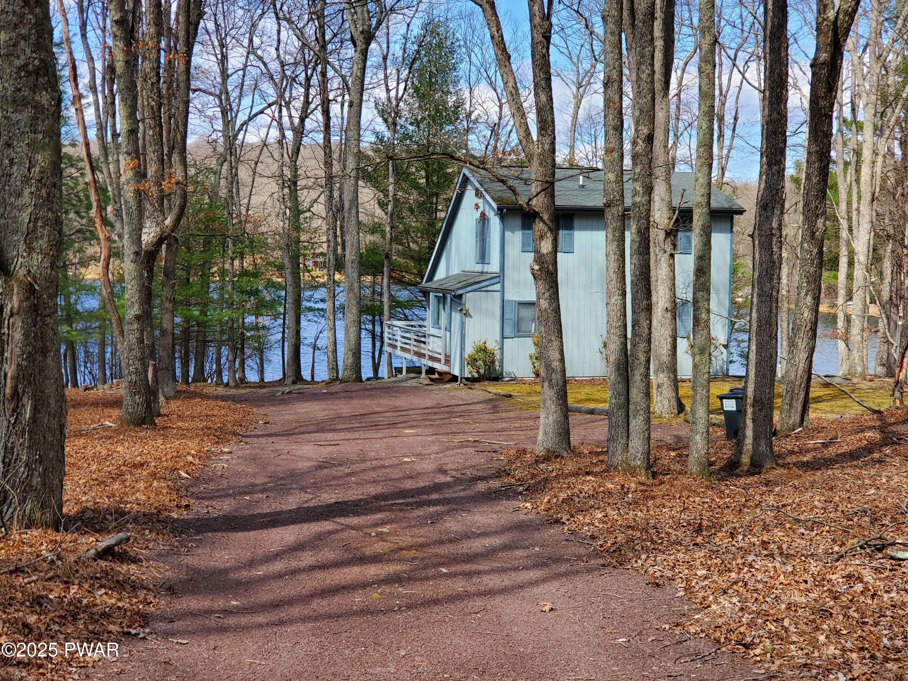 107 Cherry Point Court, Hawley, Pennsylvania image 2