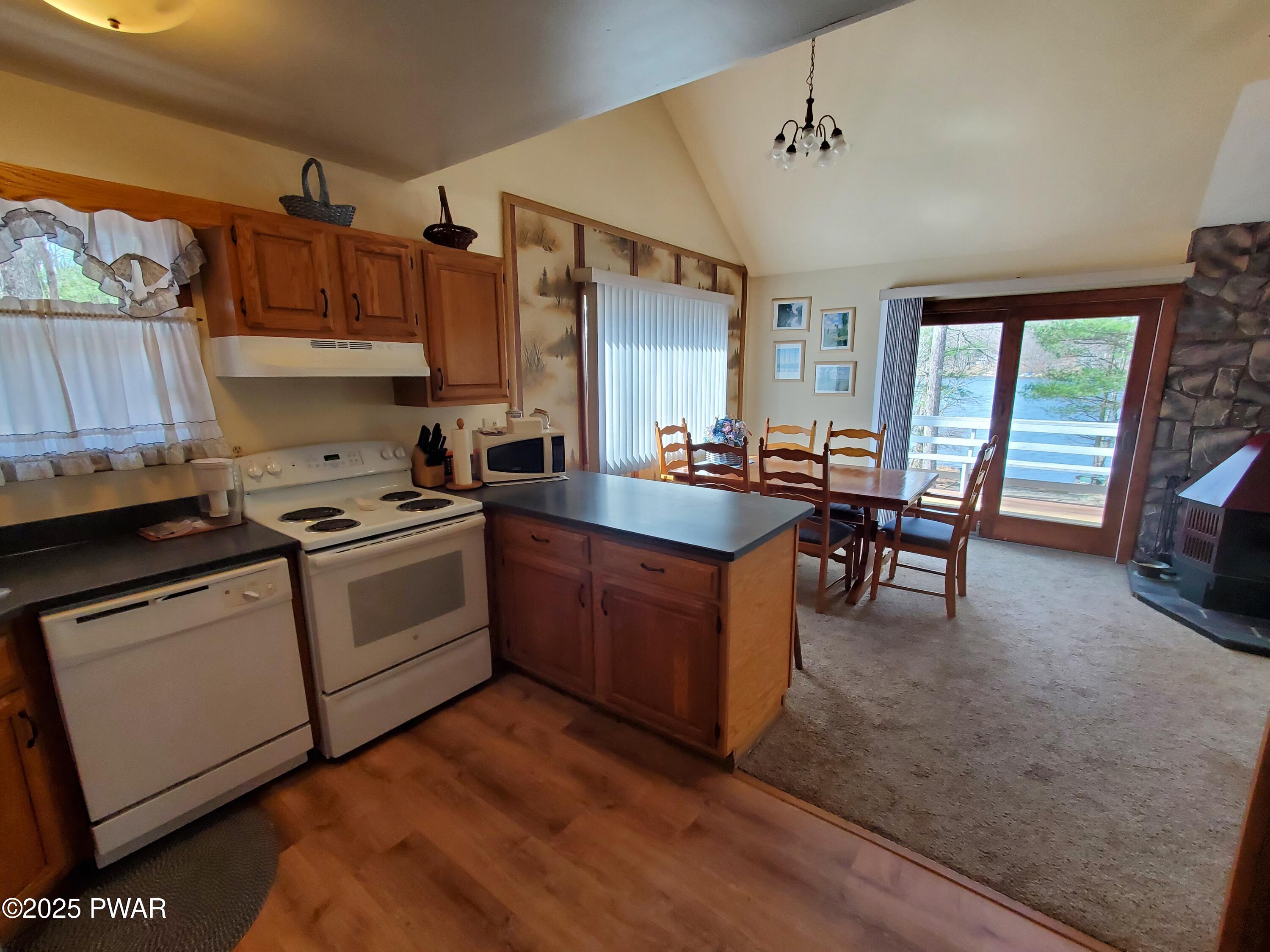 107 Cherry Point Court, Hawley, Pennsylvania image 30